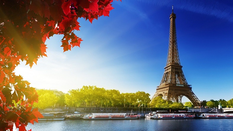 Paris-honeymoon-package-IML-Travel-788x443 (1)
